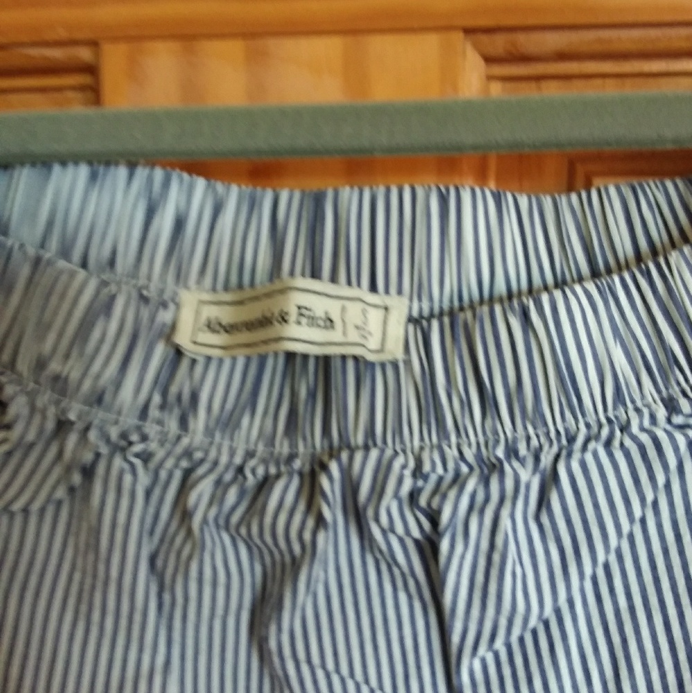 Shirt - Picture 4 of 4
